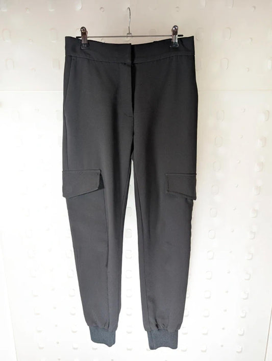 Leveté Room Black Cargo Joggers XS