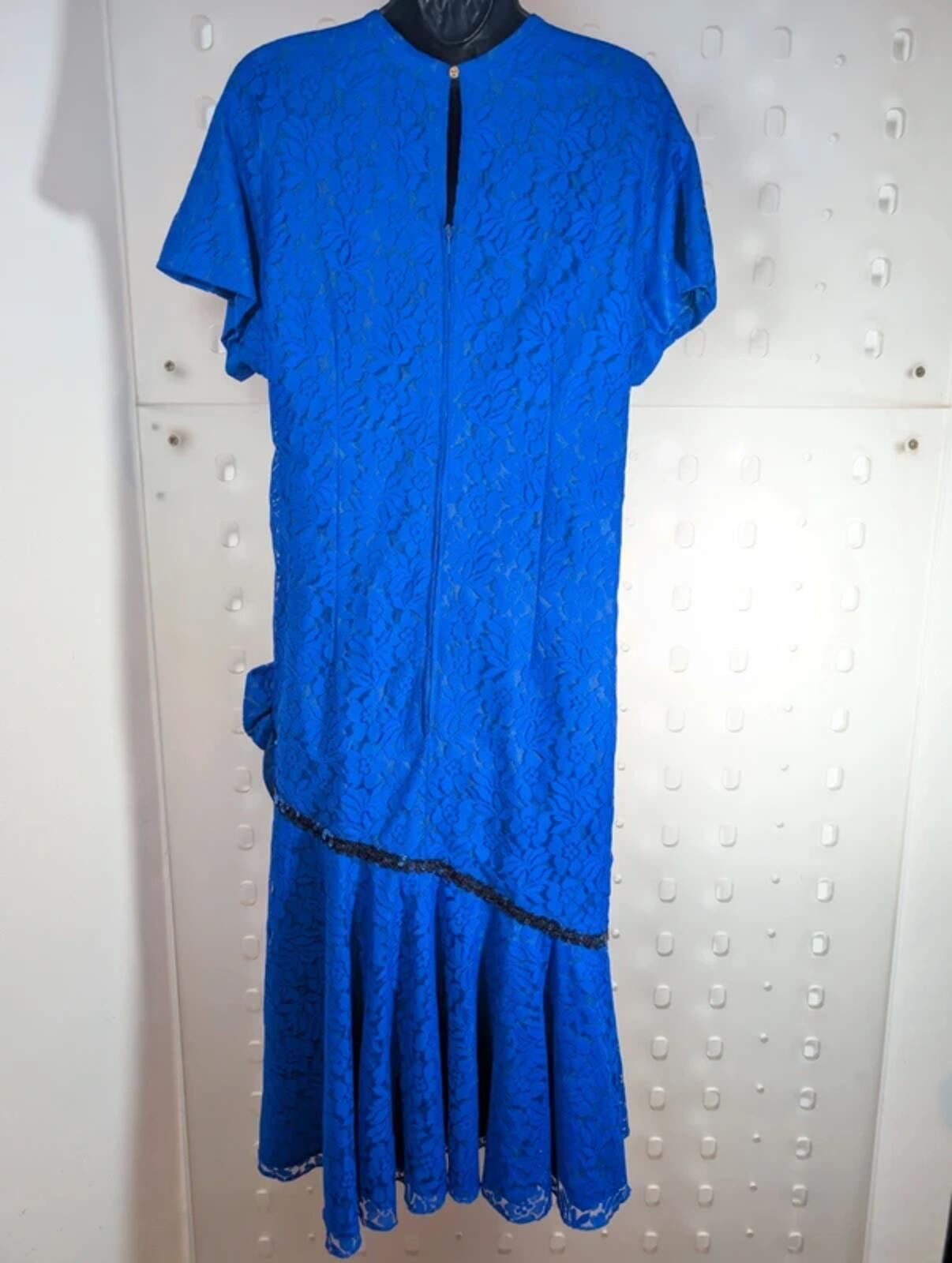 Vintage Blue Lace Maxi Dress Royal Blue UK14/16