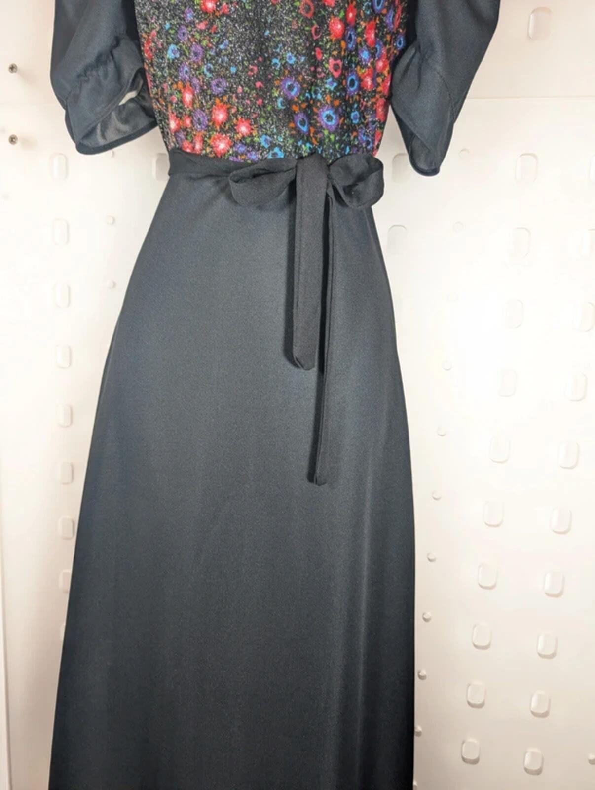 Vintage 1970s Trevira 2000 Floral Maxi Dress UK8/10