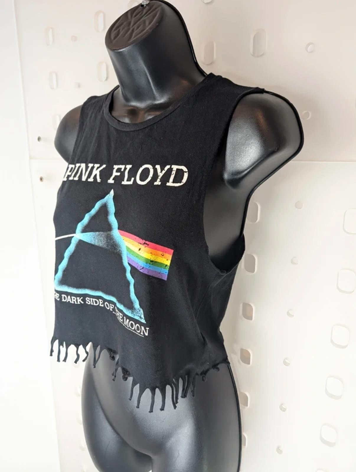 Pink Floyd Cropped Graphic T-Shirt Dark Side of the Moon XS