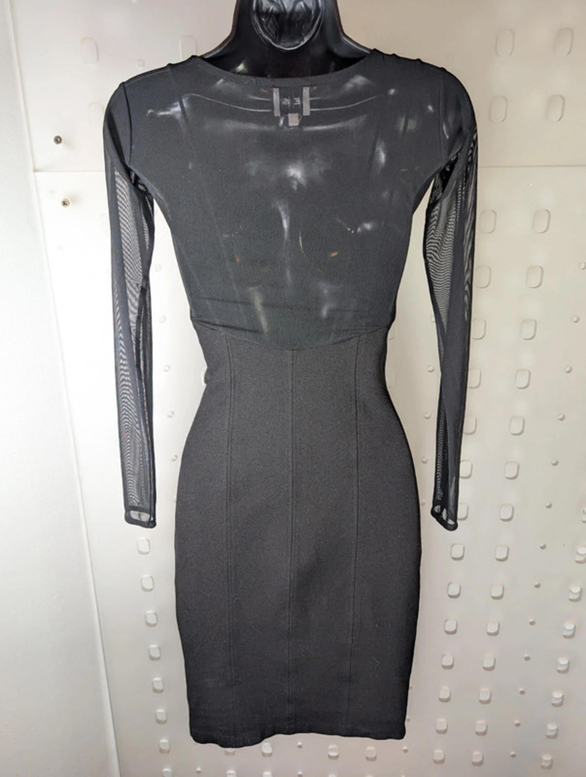 Reiss ‘Otis’ Sweetheart Bodycon Dress Black – UK 6 (Label 8)