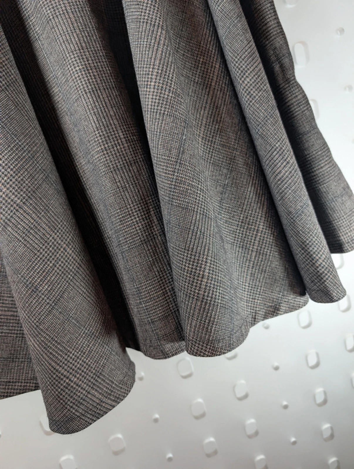 Handmade Full Circle Skirt – Waist 28"