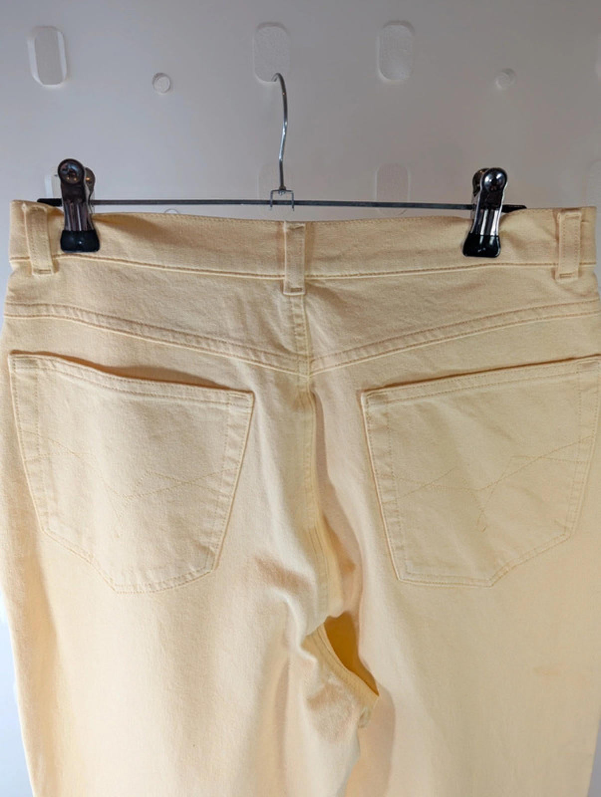 Escada Sport Pastel Yellow High-Rise Jeans Made in Italy – UK 8–10