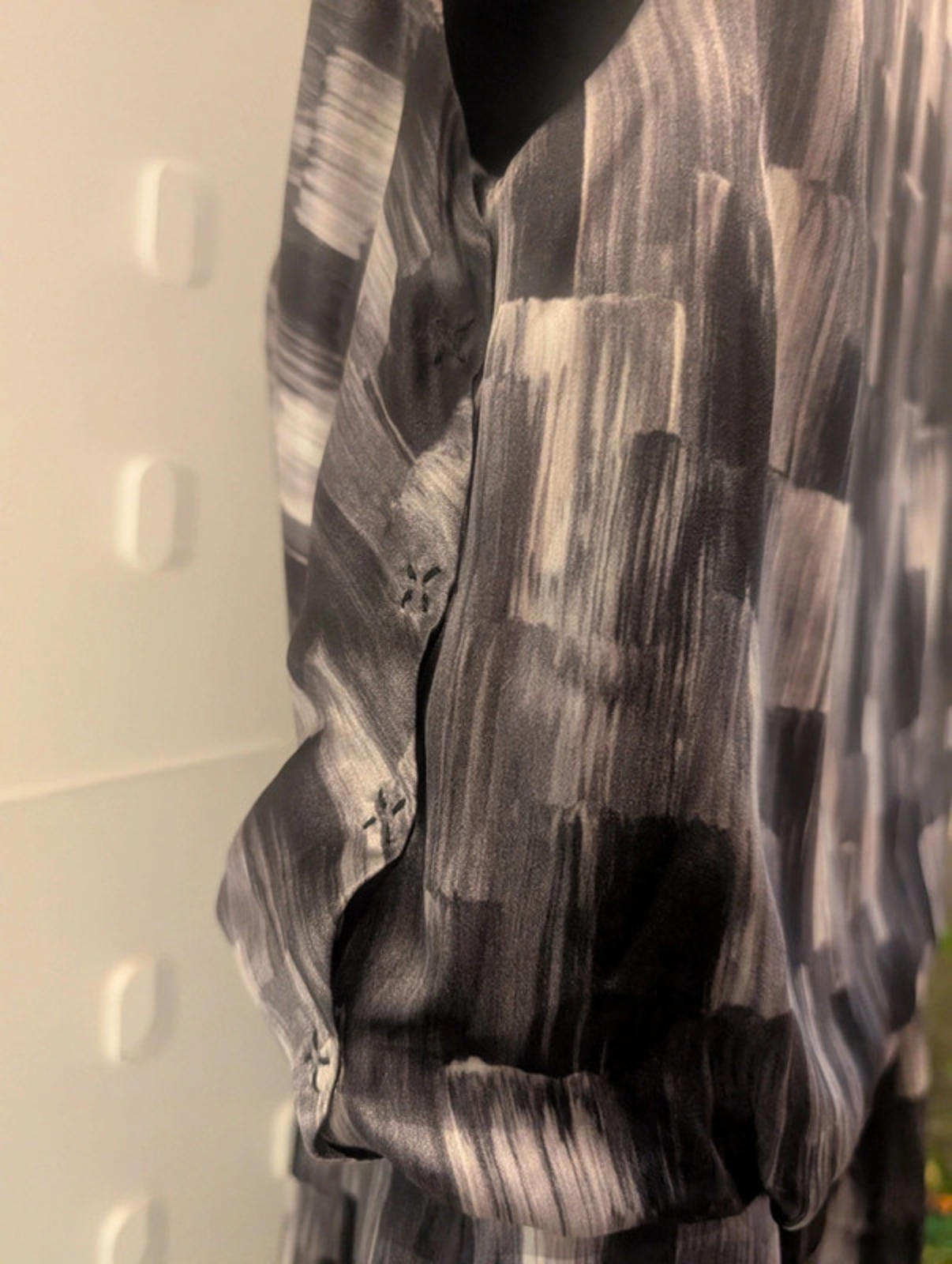 Stunning Pringle of Scotland Silk Dress – UK 10