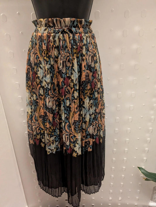Next x Morris & Co. Pleated Midi Skirt – UK 8 / EUR 36