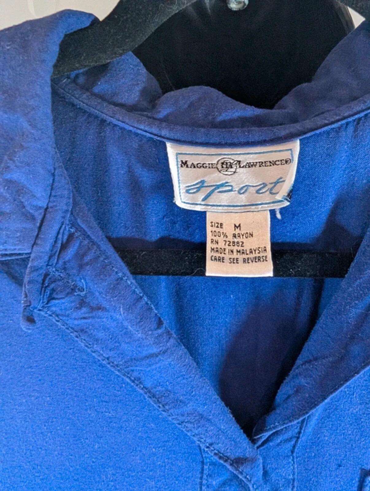 Vintage Maggie Lawrence Sport Blue Shirt Medium Rayon Button Through