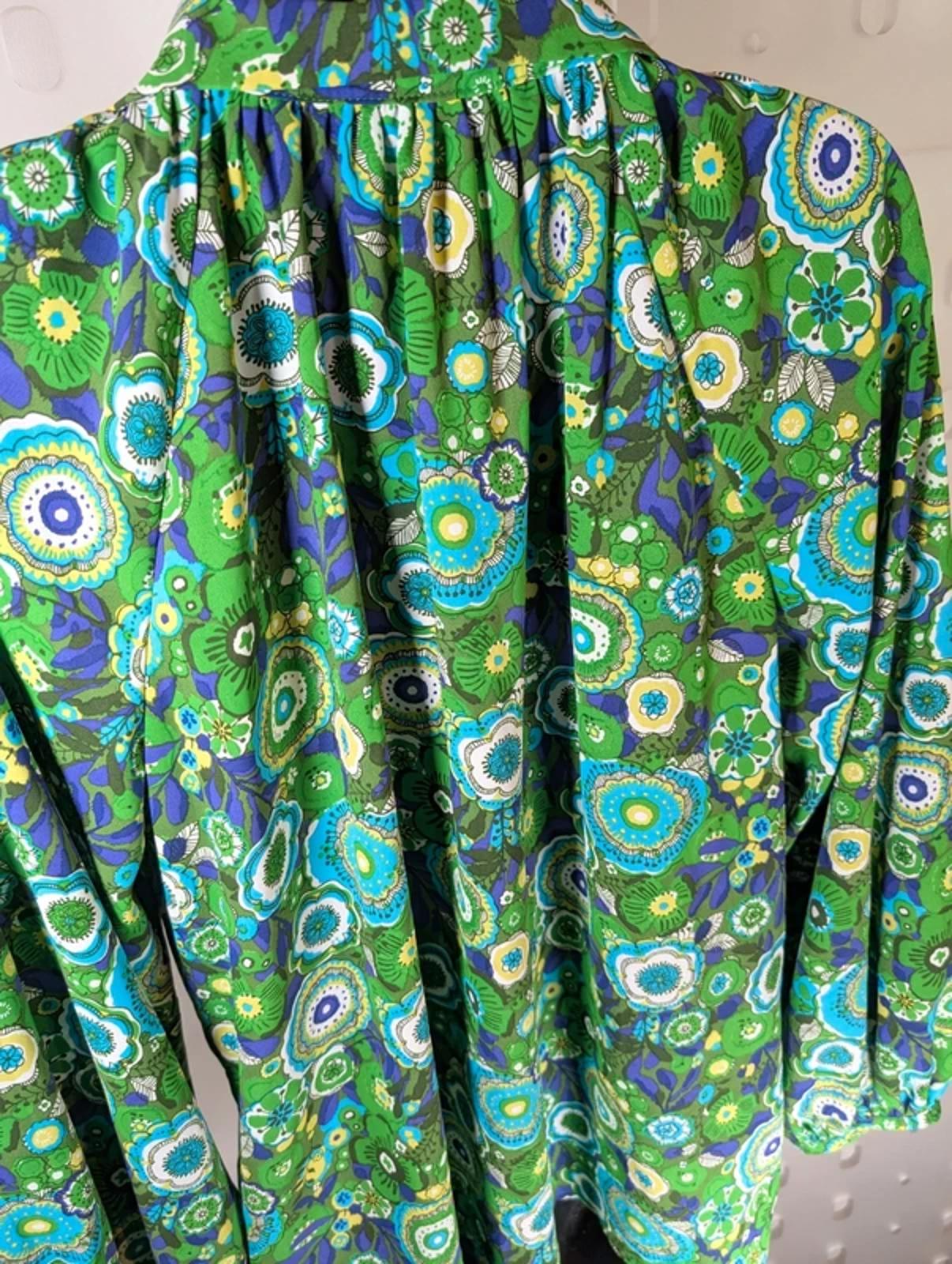 Traffic People 70s Print Blouse Size S Retro Green Floral NWT RRP £76