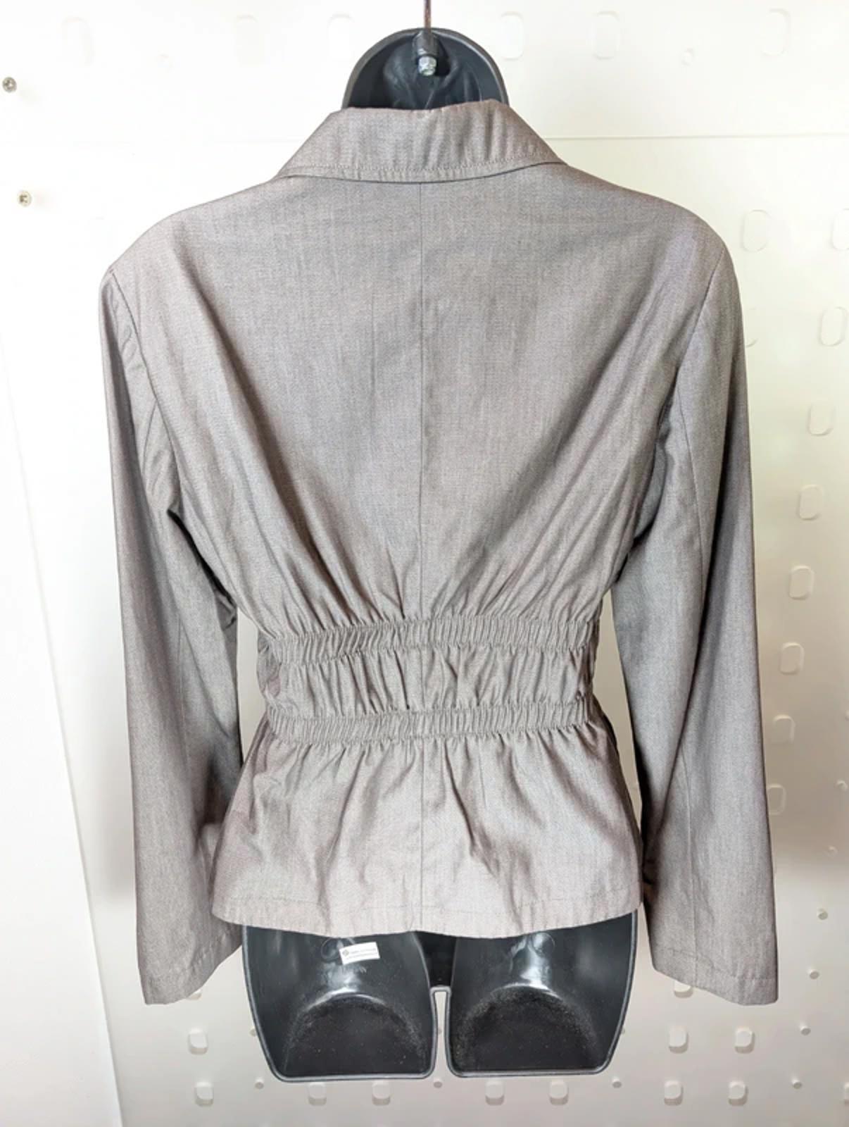 Caractère cotton fitted blazer with elasticated waist UK 8