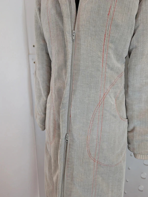 St-Martins Scandinavian Padded Long Coat Size S Surprise Cat Lining