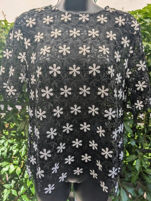 United Colours of Benetton Crochet Daisy Top Black Small