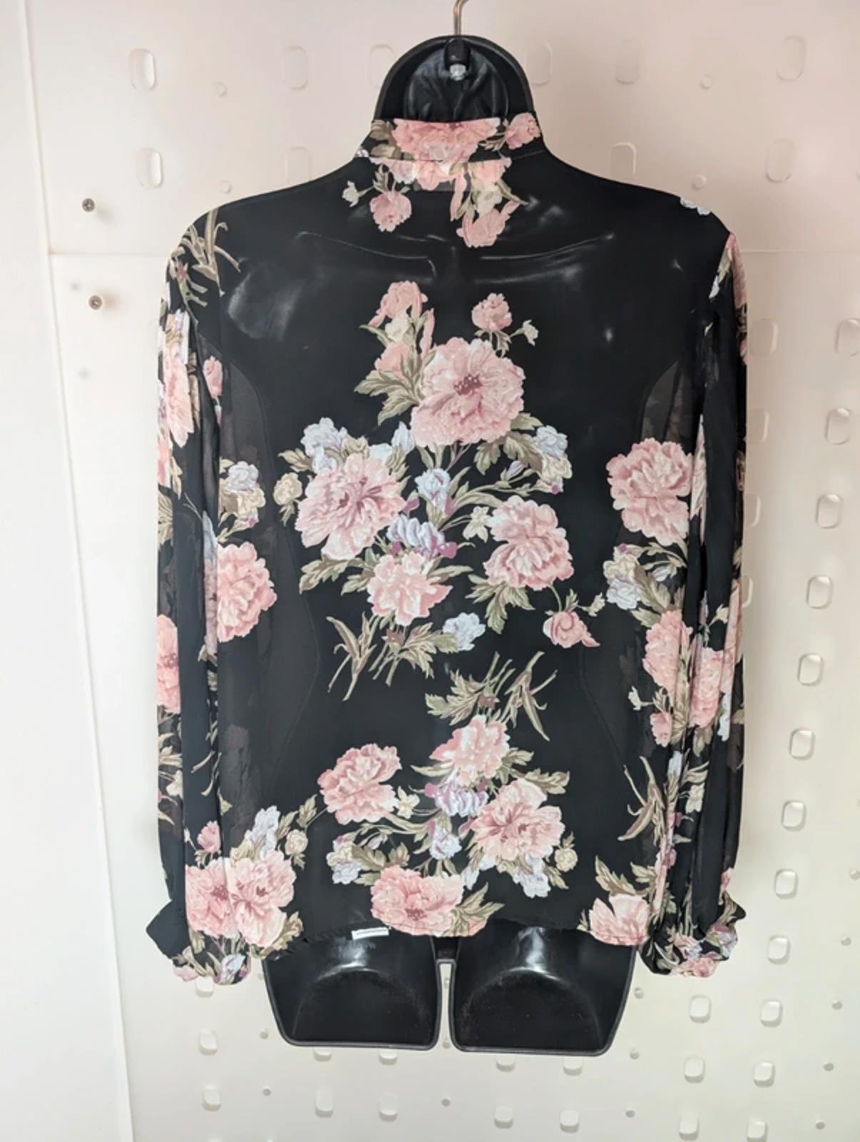 Vintage Queen Sheer Pussy Bow Blouse Small – Whimsy Gothic Lolita