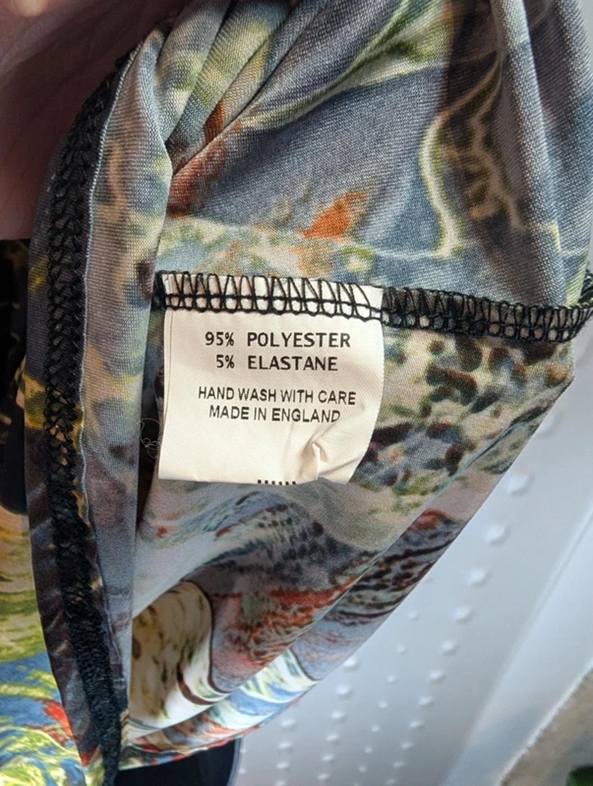 Bassini Kimono Style Printed Top – Size S – Draped Silhouette – Statement Print