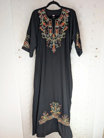 Vintage Middle Eastern Embroidered Kaftan XL – Boho Festival