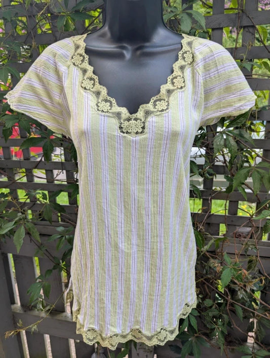 Blue Mist textured stripe cotton t shirt UK10 lace trim longline top