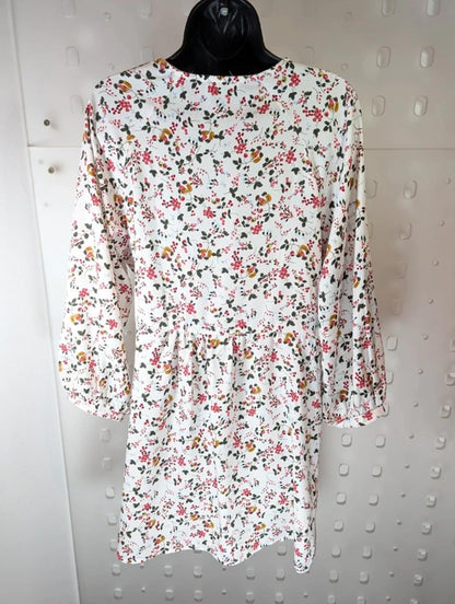 Umgee USA Floral Wrap Effect Dress Size L Cream Tie Front V Neck Occasion