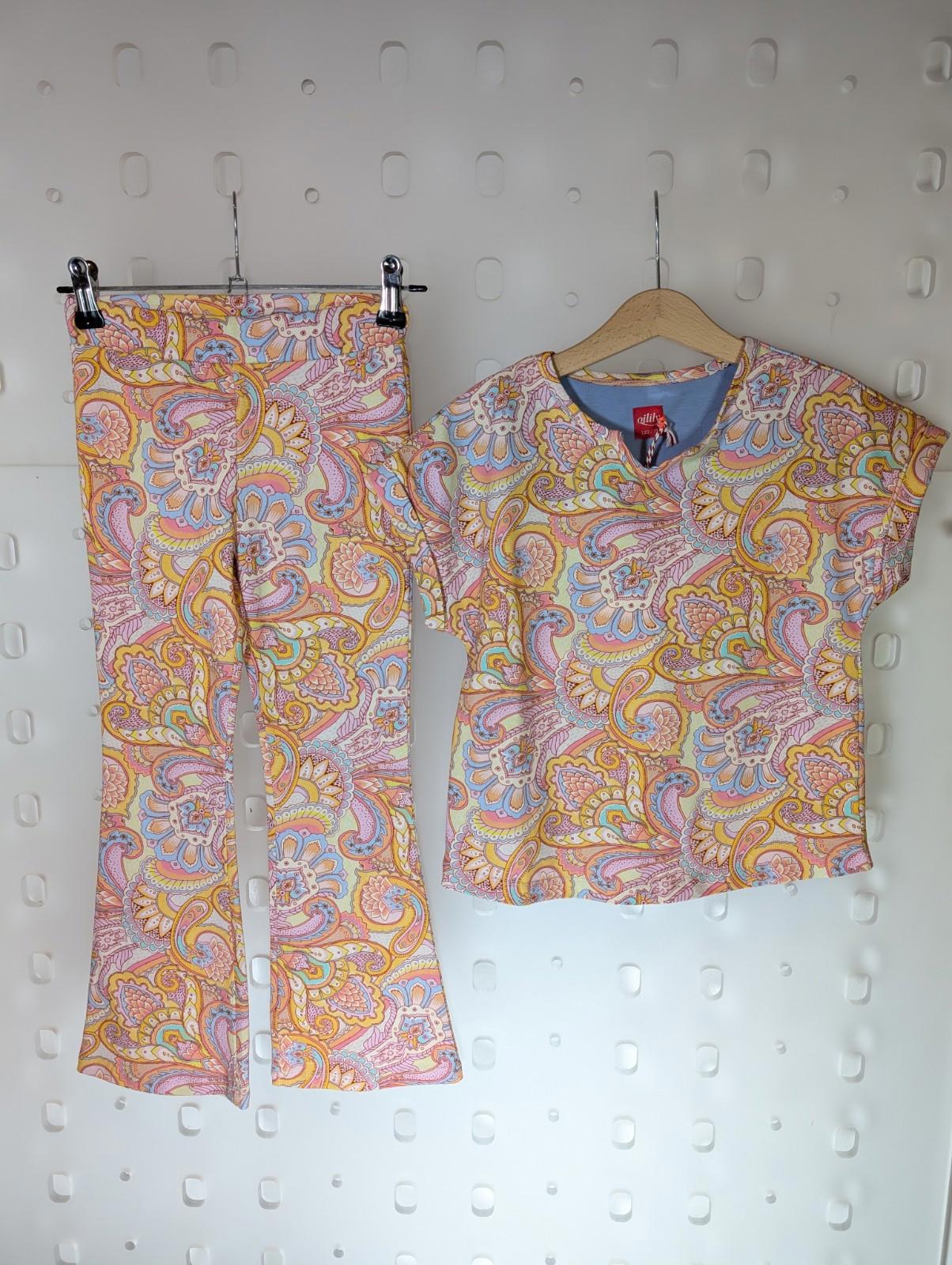 🌼 Oilily Paisley Two-Piece Set – Age 7 🌼