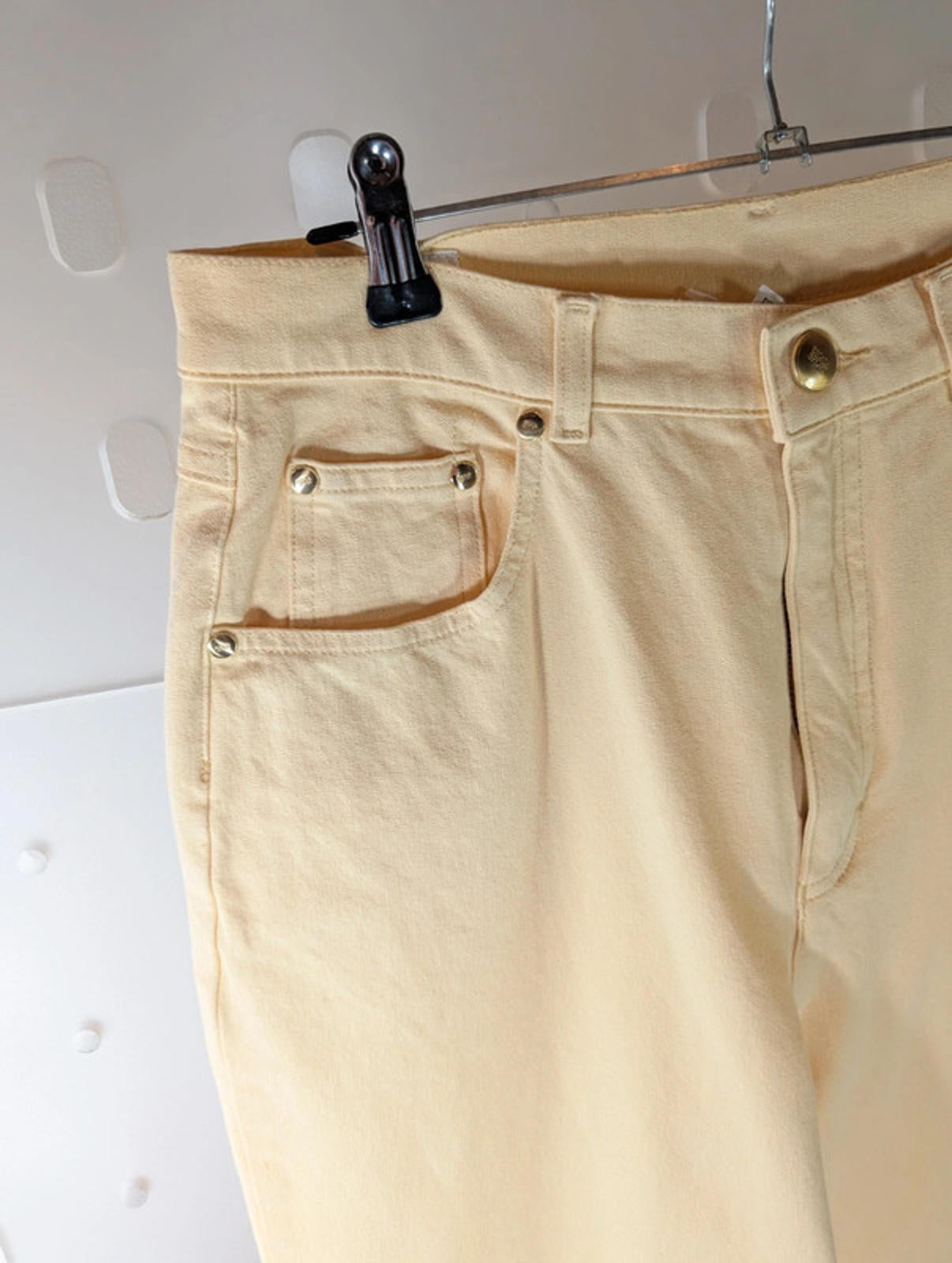 Escada Sport Pastel Yellow High-Rise Jeans Made in Italy – UK 8–10
