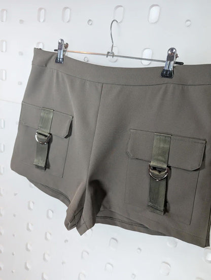 Lavish Alice Utility Cargo Shorts UK12