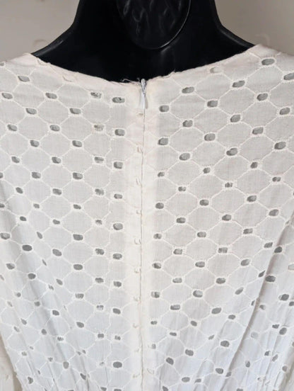 Taylor White Broderie Anglaise Dress Fit & Flare Cotton Size 4