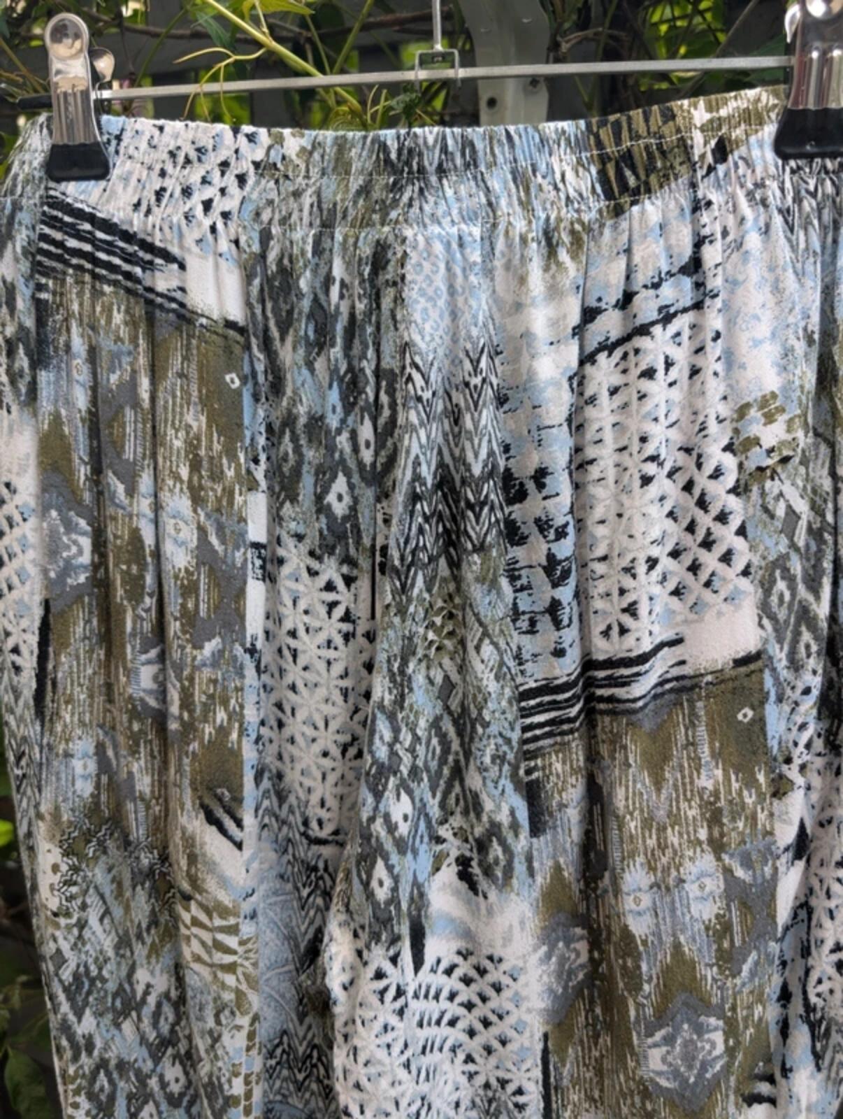 Damart aztec print viscose trousers UK10 elasticated waist boho