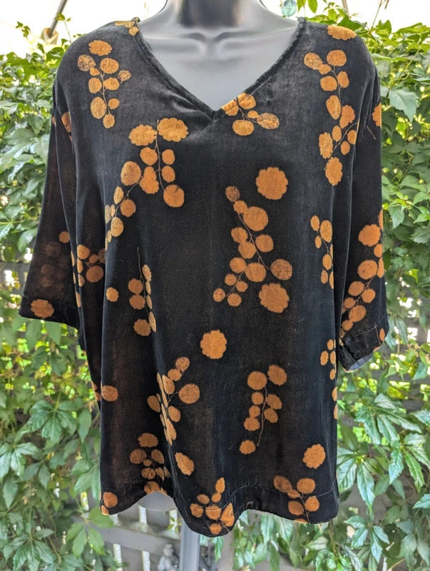 Masai Velvet Burnout Top Black Gold XL