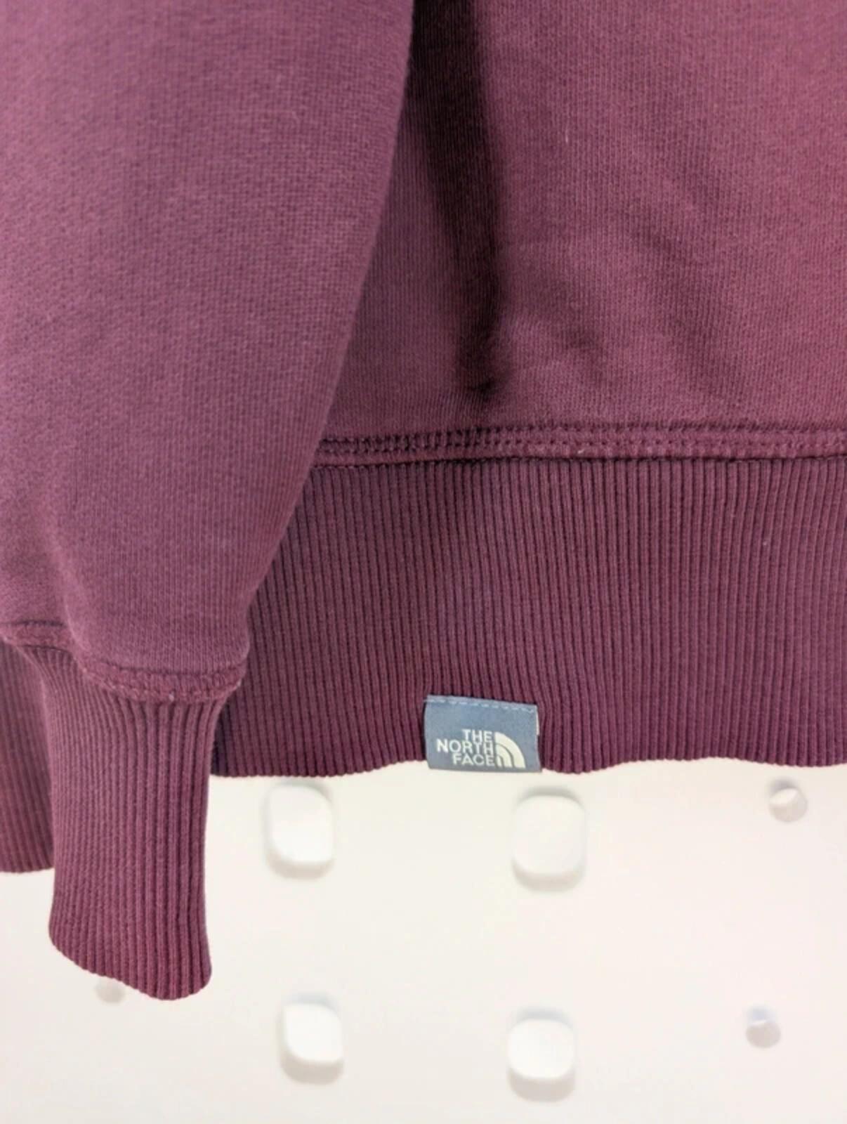 The North Face Burgundy Sweatshirt Mens M Crew Neck Logo Cotton