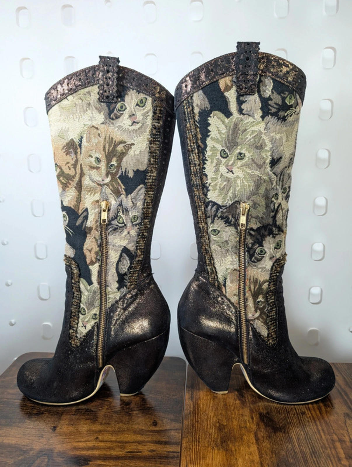 Irregular Choice Peggy Sue cat boots | Bronze | EU 41 / UK 7