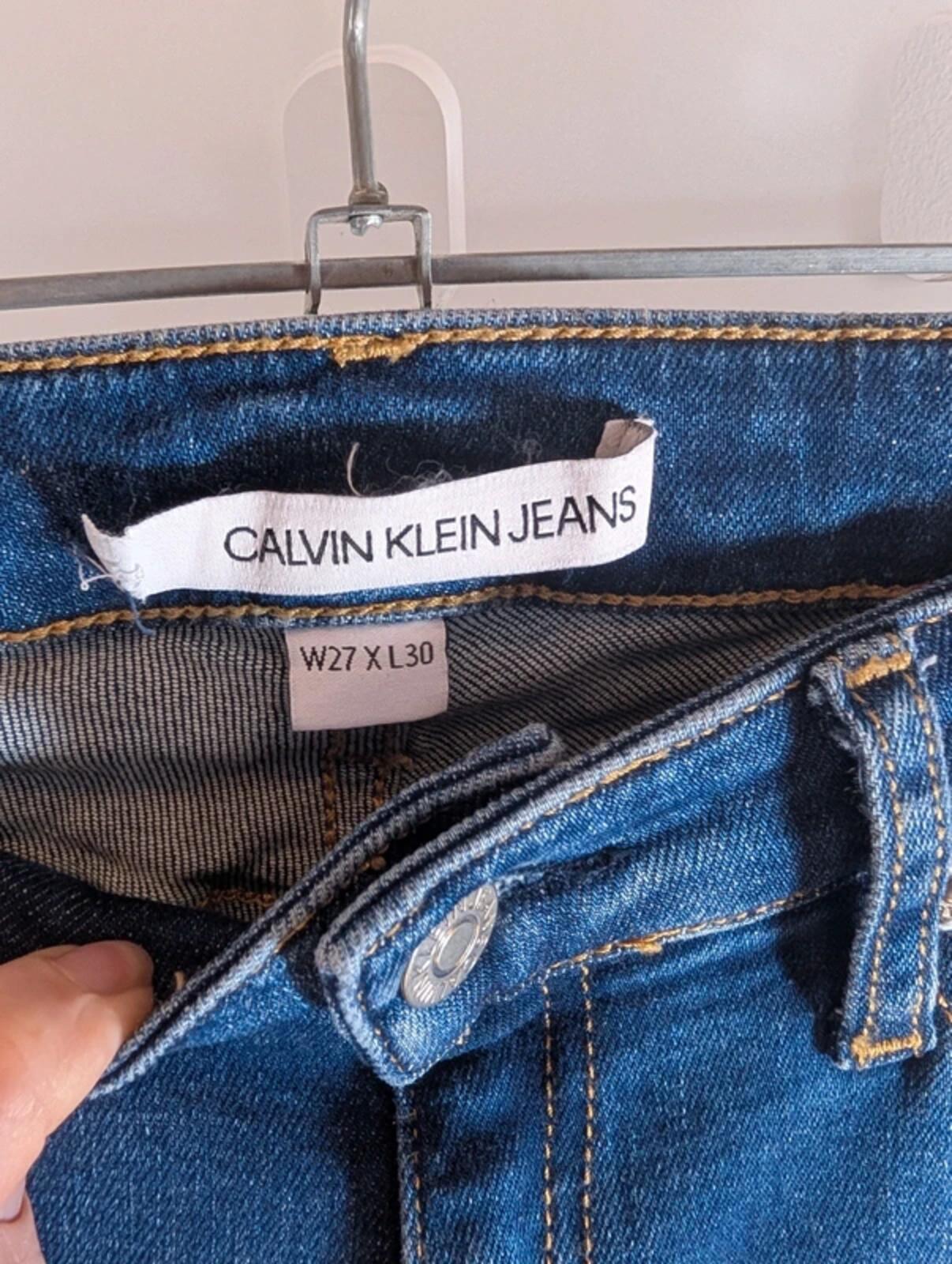Calvin Klein CKJ011 Mid Rise Skinny Jeans W27