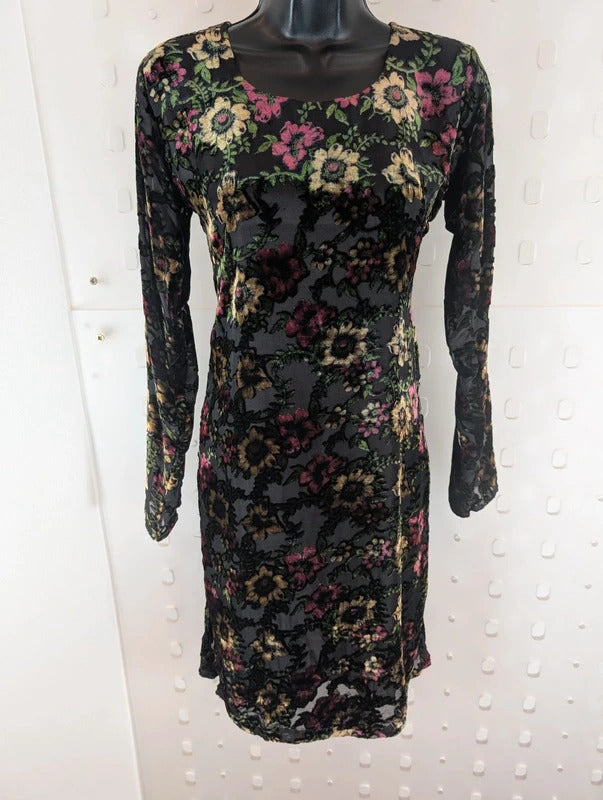 Handmade Floral Burnout Tunic & Matching Shawl Set