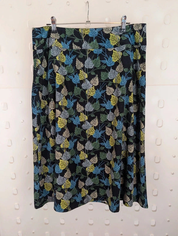 Patra Cotton Needlecord Leaf Print Midi Skirt Medium