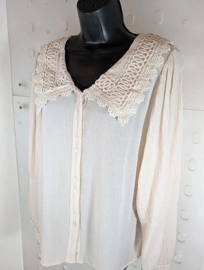 Cream Malina Blouse Statement Crochet Collar Boutique Size 40