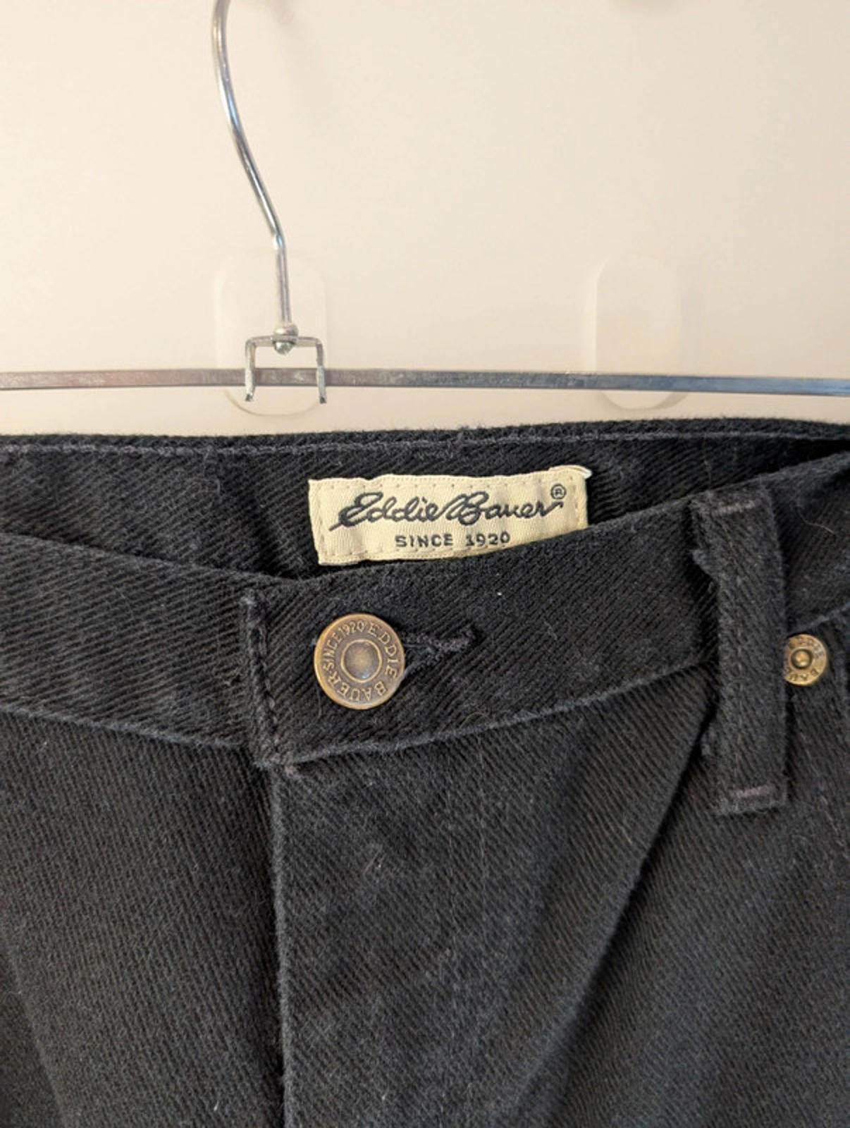 Vintage Eddie Bauer black high-waisted jeans size 14 (W32 L30)