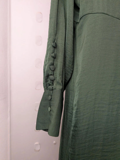 Zara satin green dress – size XL (fits smaller)