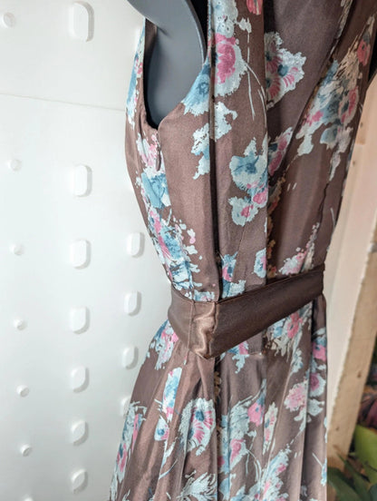 Laura Ashley Silk Floral Fit & Flare Dress – Size 8