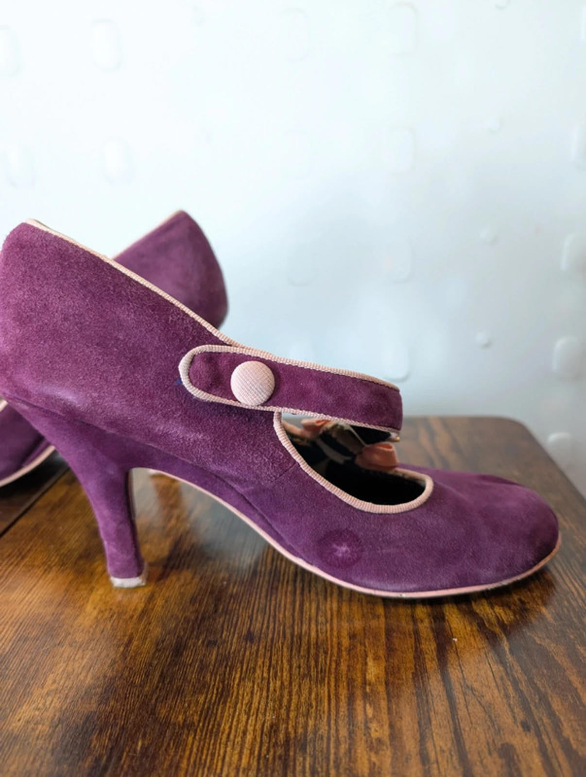Irregular Choice purple suede heels | UK 6 | Bow & cat detail | Project pair