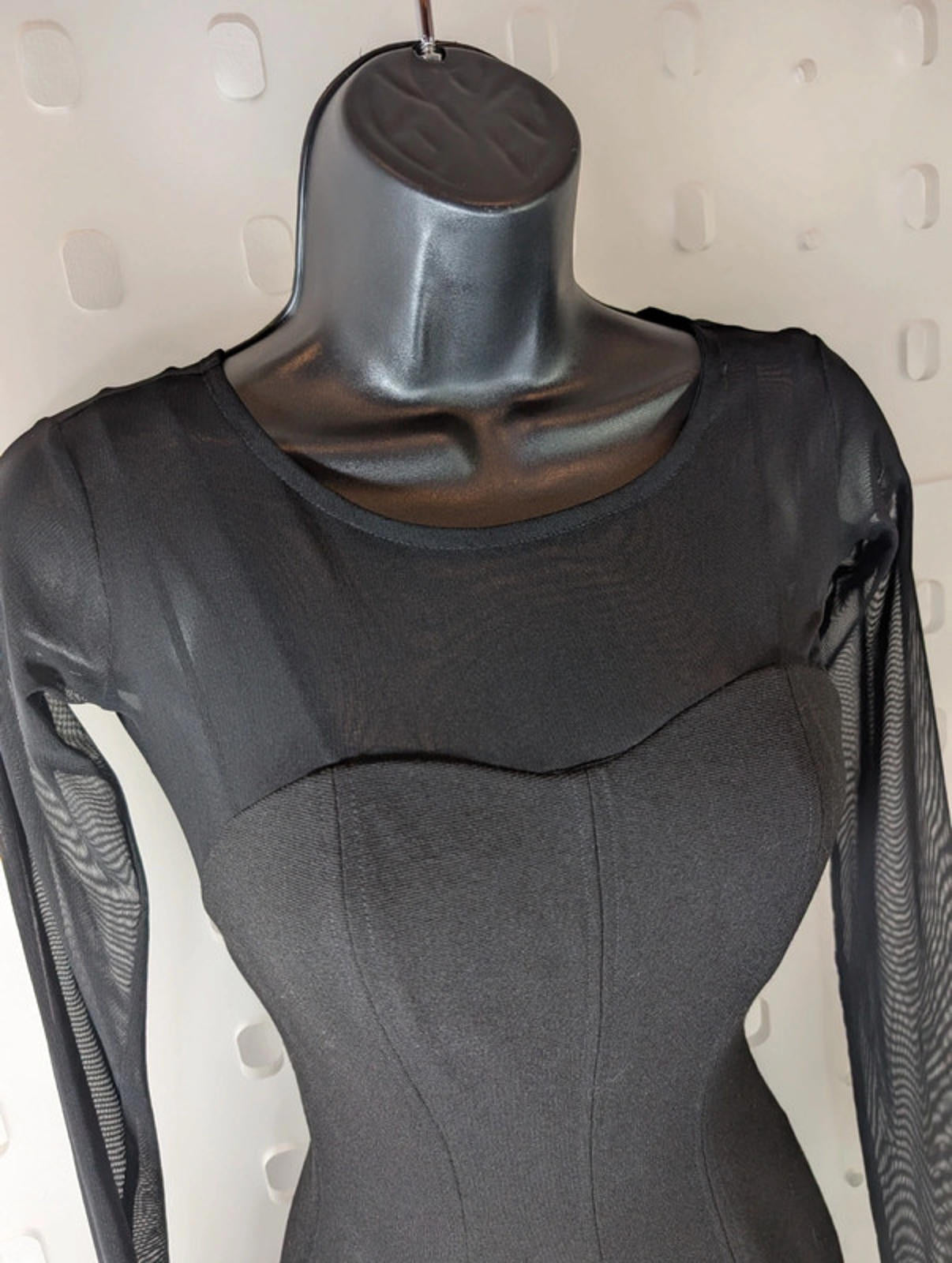 Reiss ‘Otis’ Sweetheart Bodycon Dress Black – UK 6 (Label 8)