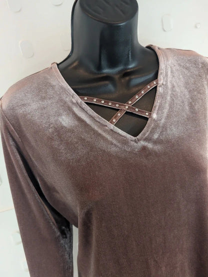 Quacker Factory Taupe Velvet Diamanté Top Size M
