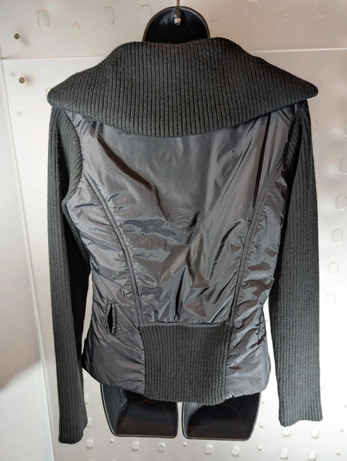 Max & Co Quilted Jacket with Ribbed Knit Sleeves – UK 10