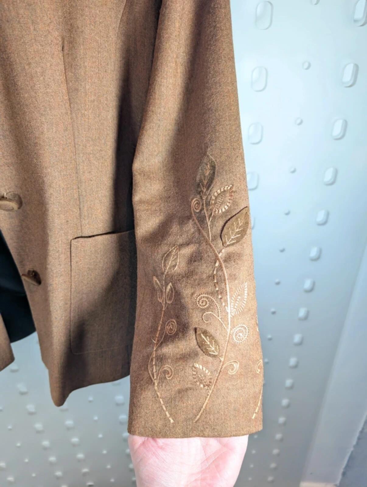 Mary Kimberley Wool Embroidered Jacket Tan Brown EU44