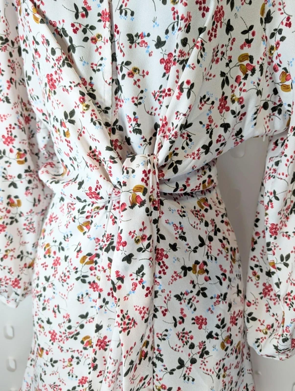 Umgee USA Floral Wrap Effect Dress Size L Cream Tie Front V Neck Occasion