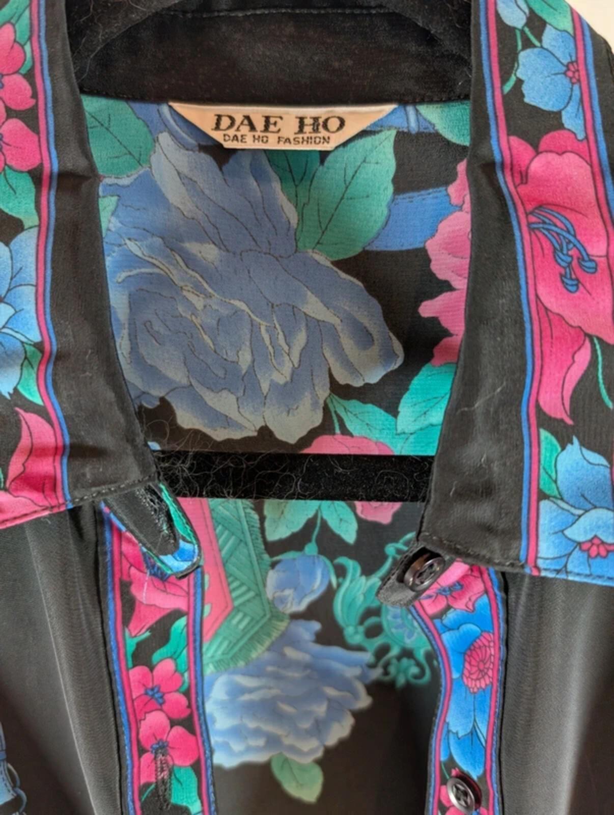 Dae Ho Vintage Floral Equestrian Blouse – Black – Puff Sleeve – UK 10/12