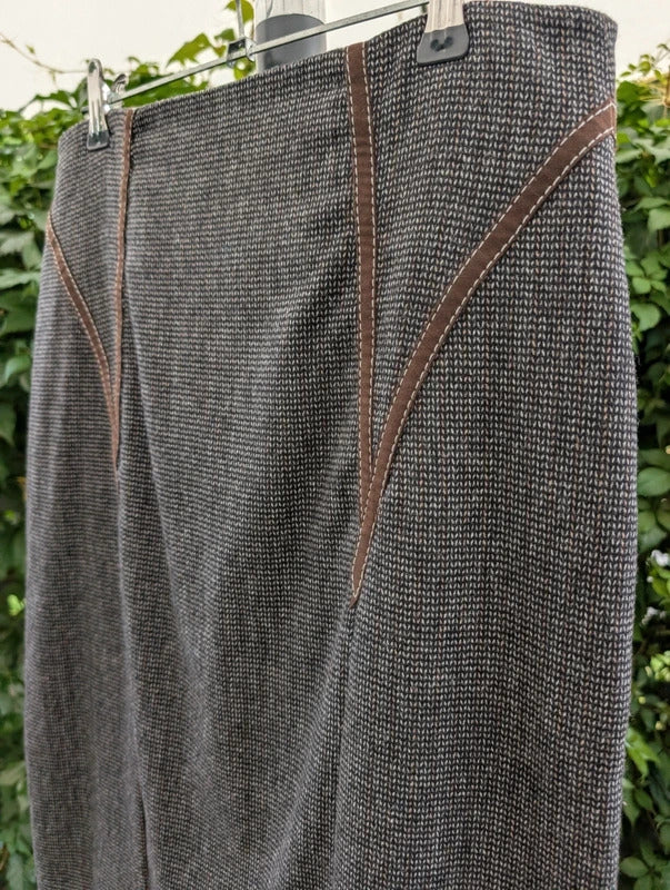 Karen Millen Wool Tweed Pencil Skirt with Lace Hem UK10