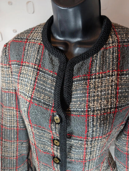 Vintage bouclé check jacket unlabelled (estimated UK 10).
