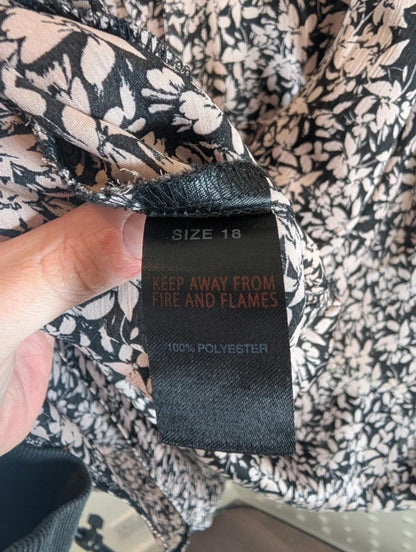 Soon floral oversized blouse UK18