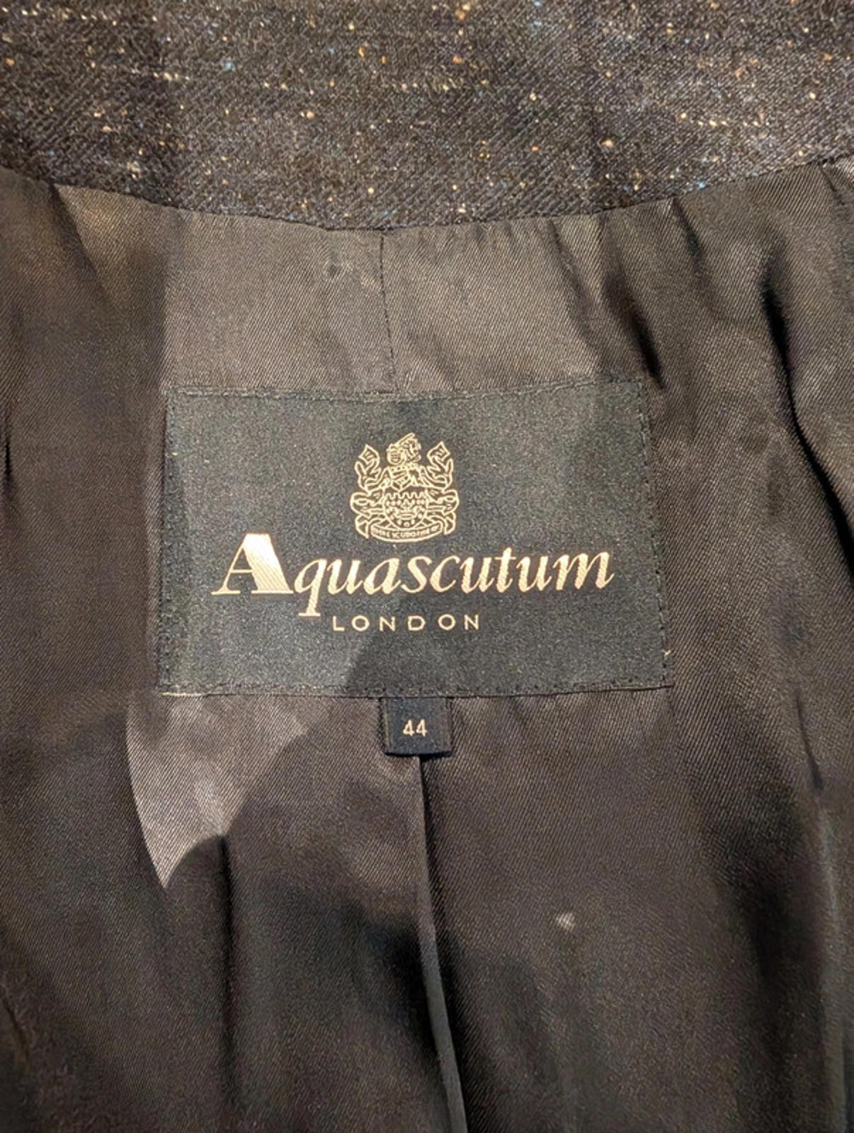 Aquascutum London navy wool blend blazer UK 12 tailored classic jacket