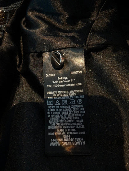 Ted Baker Snake Print Jacquard Crop Top – Size 0 (Best for UK 4–6)