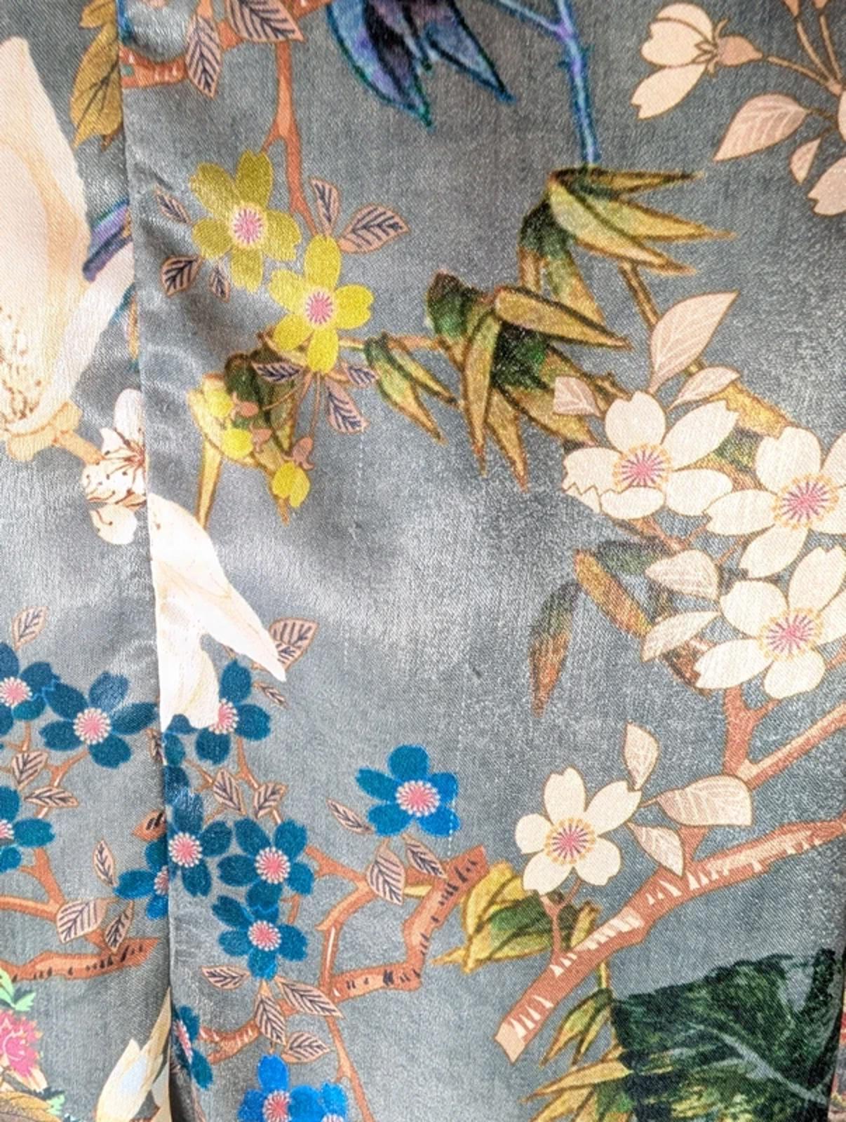 Zara oriental floral shorts UK 6–8 velvet waistband