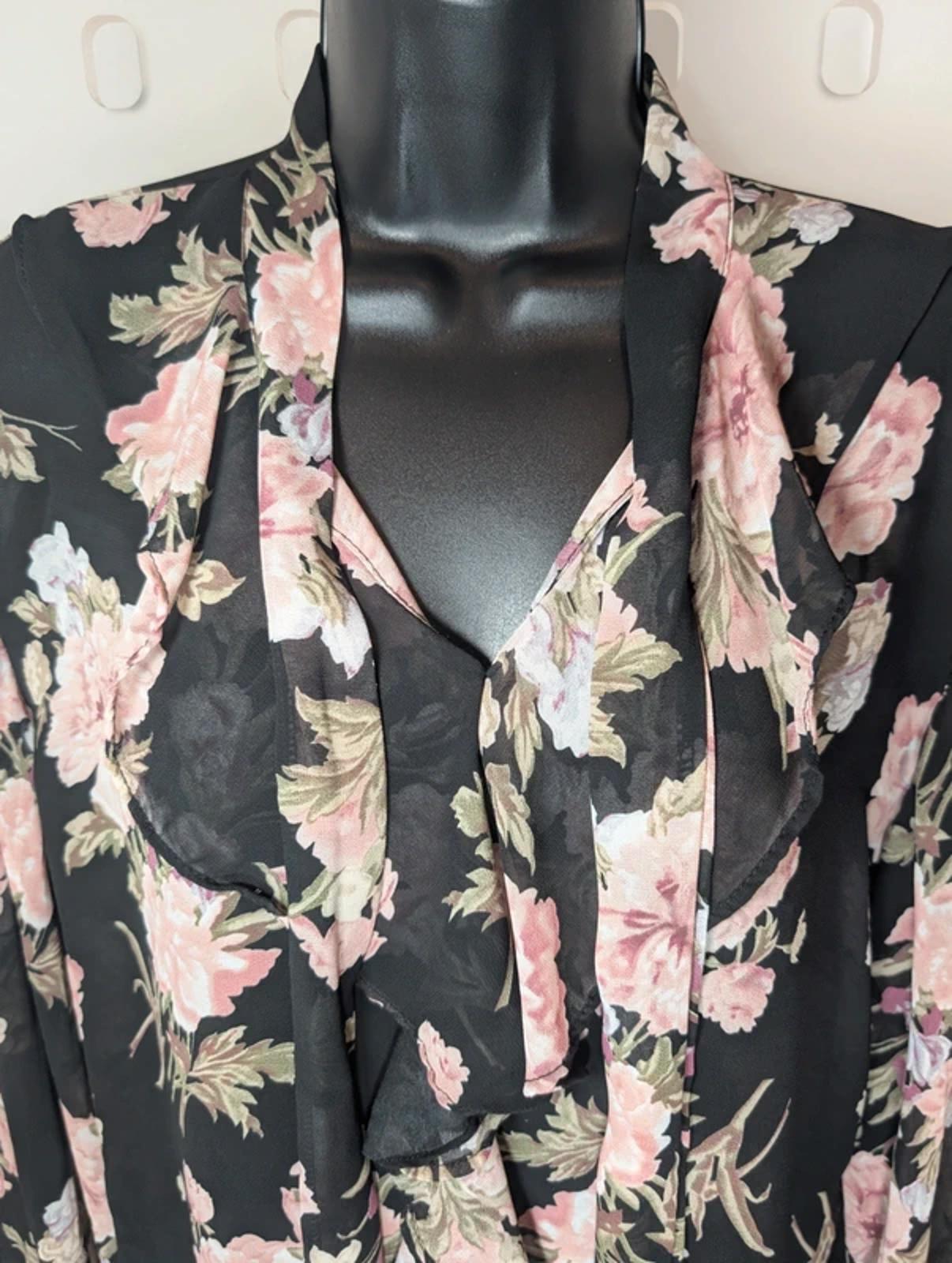 Vintage Queen Sheer Pussy Bow Blouse Small – Whimsy Gothic Lolita