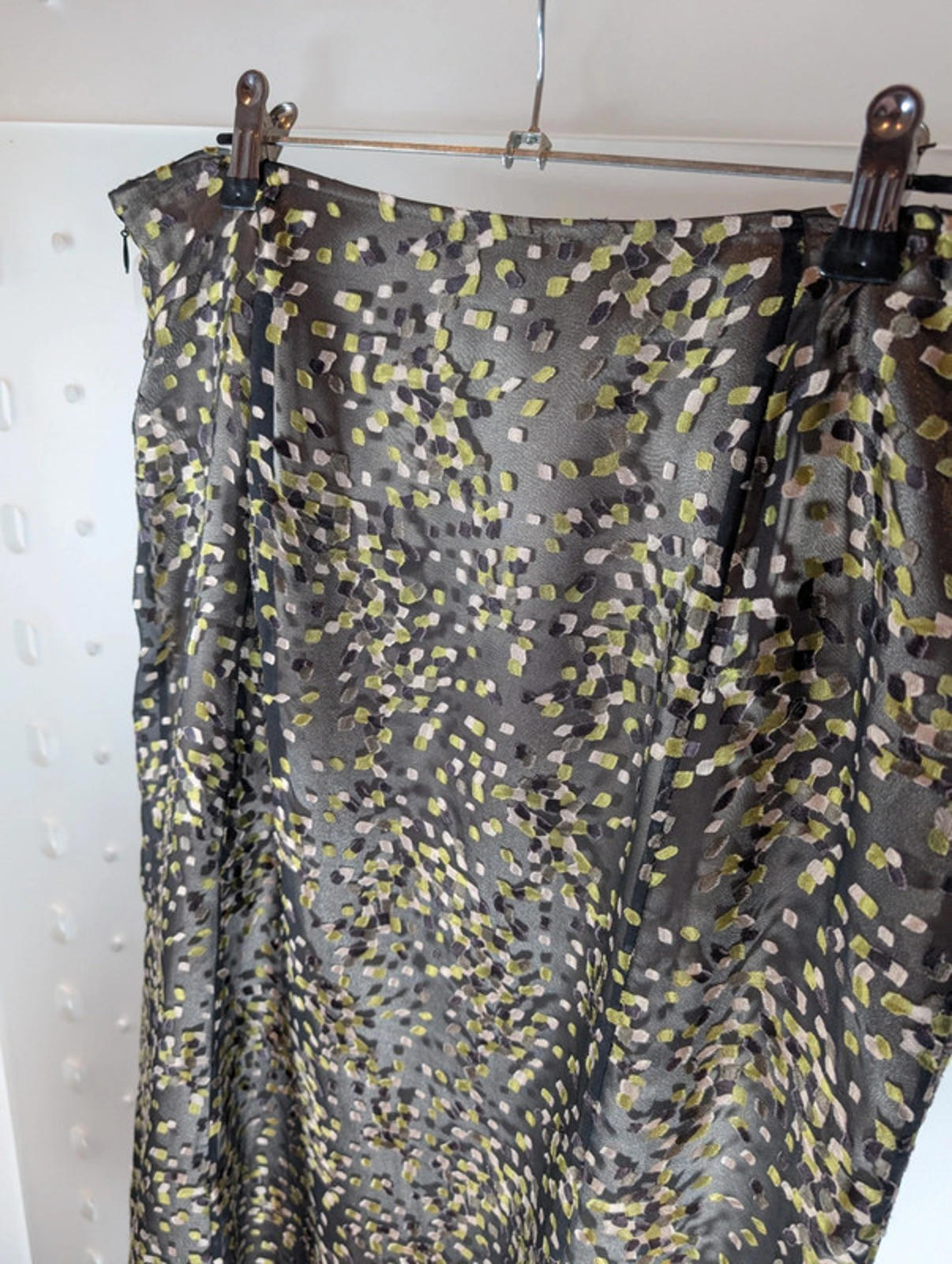 Minuet silk-blend midi skirt, UK 12.