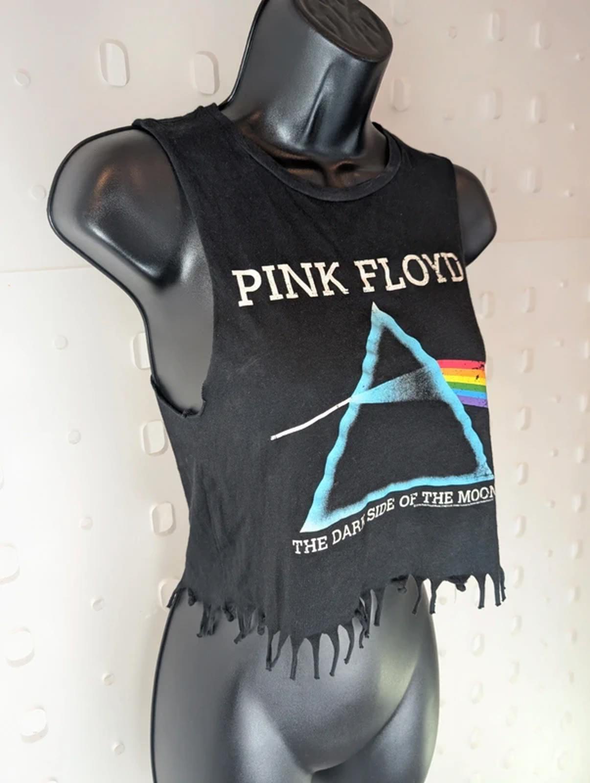 Pink Floyd Cropped Graphic T-Shirt Dark Side of the Moon XS